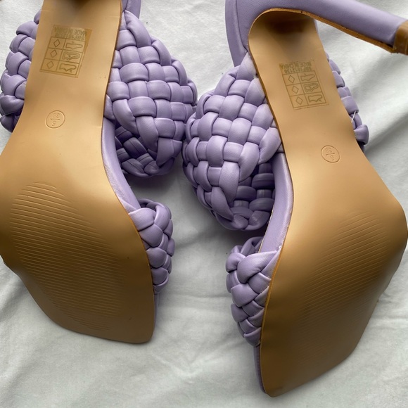 SOLD - Picture 4 of 5